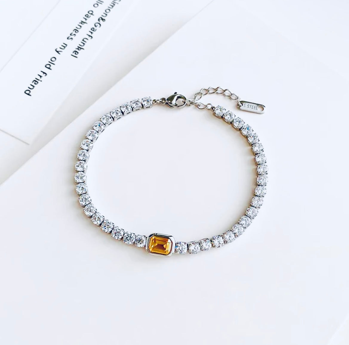 Maya bracelet